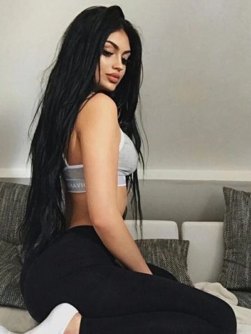Алина